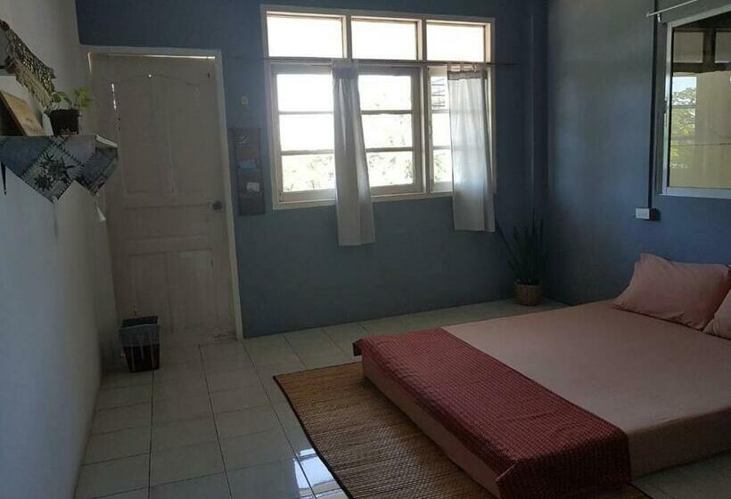 バルコニー付きスタンダードルーム, Take A Rest At Nakhon Phanom