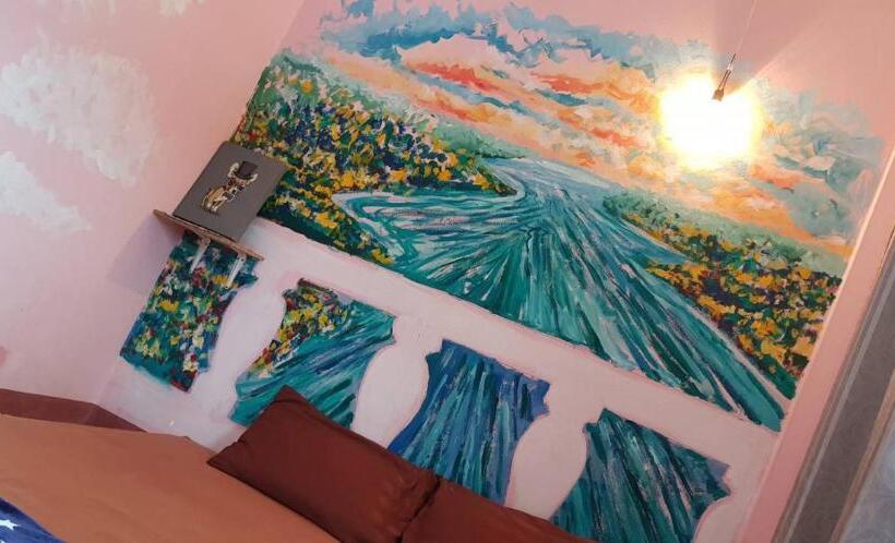 スタンダードシングルルーム, Take A Rest At Nakhon Phanom