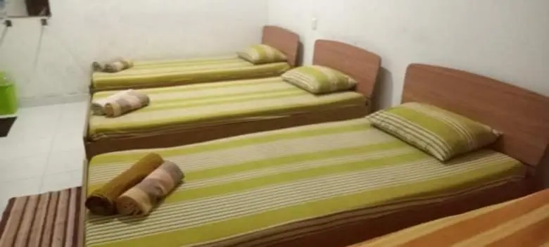 デラックストリプルルーム, Dinimuthu Rest Inn