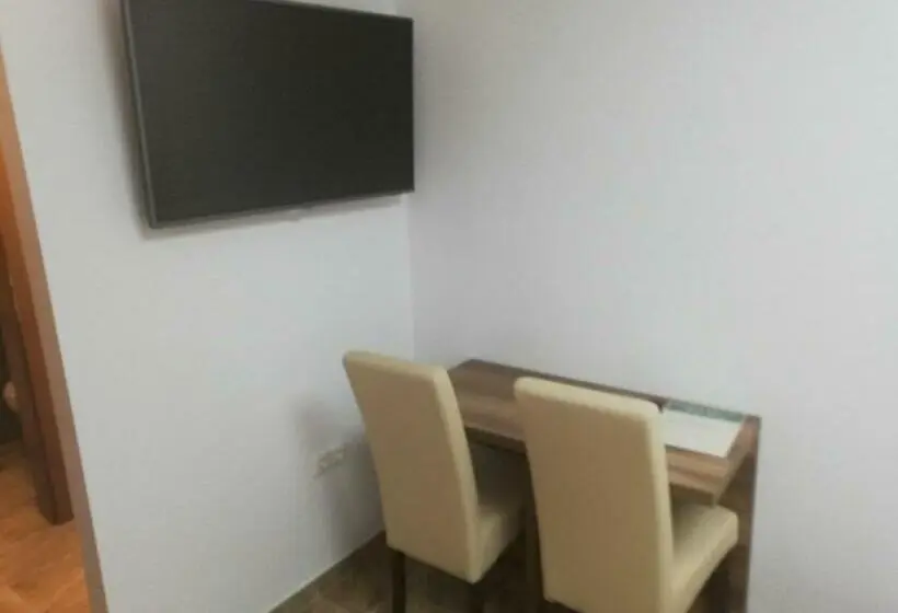 Standard-huone, Haus Alexis