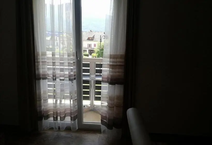 Deluxe-huone Parveke, Haus Alexis