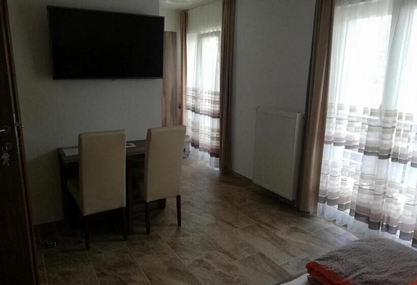 חדר דלוקס עם מרפסת, Haus Alexis