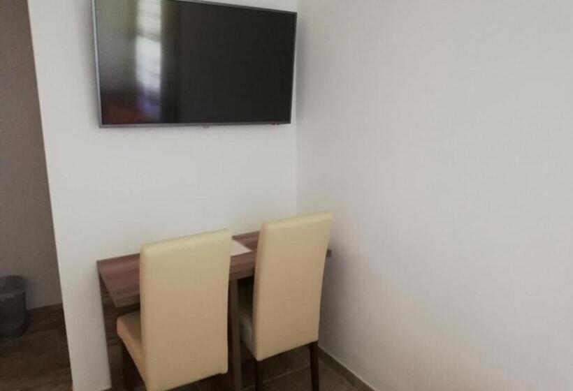 חדר דלוקס עם מרפסת, Haus Alexis