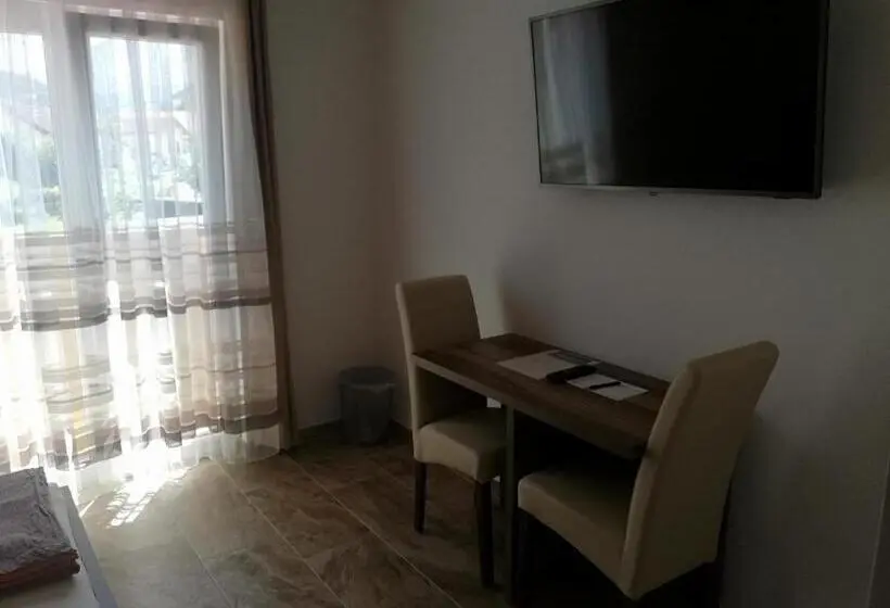 Deluxe-huone, Haus Alexis