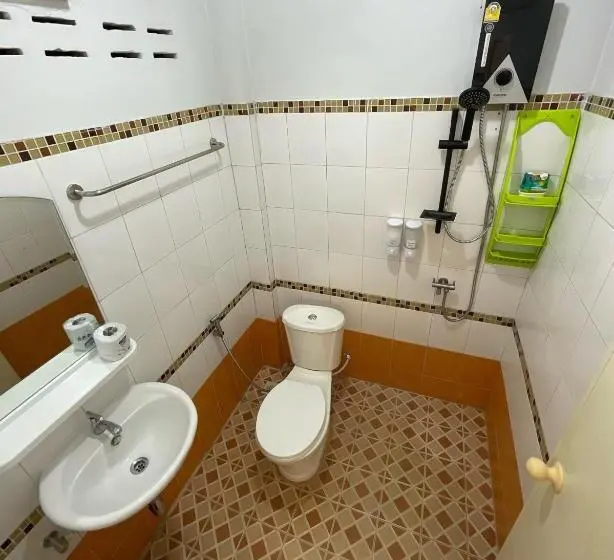 Standard-huone King-vuode, บ้านสุขอรุณ เขาค้อ Baan Sook A Roon Khaokho