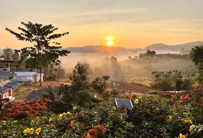 Standard-huone King-vuode, บ้านสุขอรุณ เขาค้อ Baan Sook A Roon Khaokho