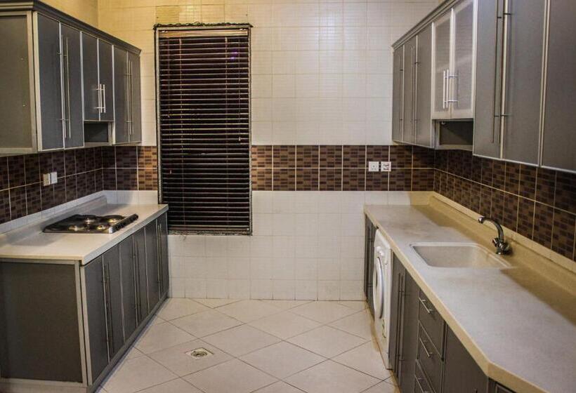 Апартаменты 3 Спальни, مقصورة مرسال سويت