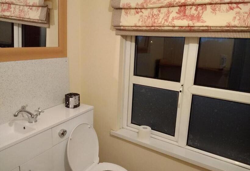 חדר סטנדרט, Lisieux House On Lough Neagh