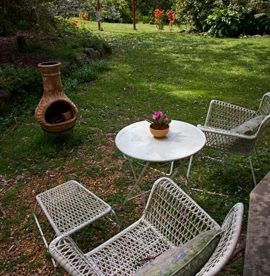 豪华工作室, Tomah Retreat Studio Relax With Fireplace