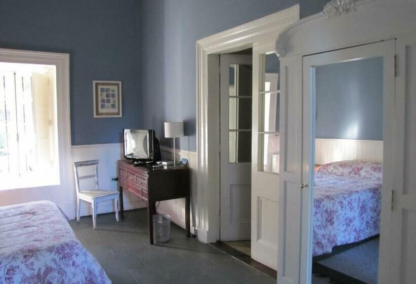 غرفة ديلوكس, Plaza Malloa