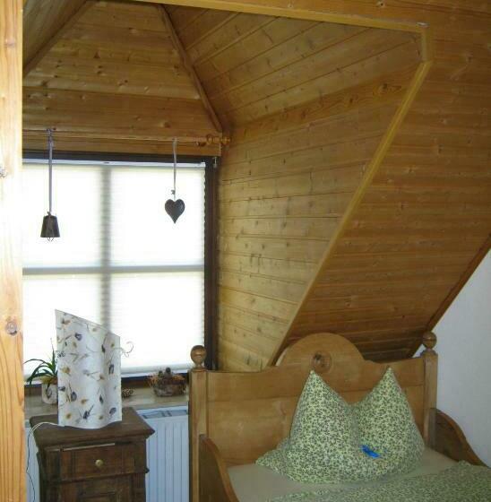 Студия Стандарт, Stierstall Suite Pension Wahlenau