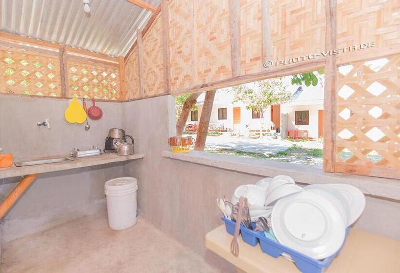 디럭스 방갈로, Camotes Eden