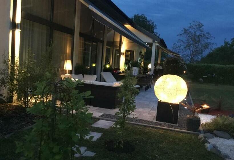 キングサイズベッドのデラックスルーム, Suite Couture