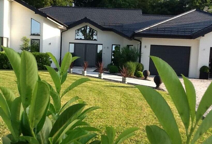 キングサイズベッドのデラックスルーム, Suite Couture