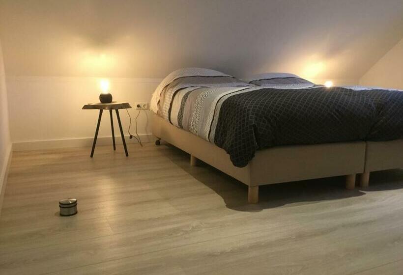 침실 1개 아파트, De Fugelsang