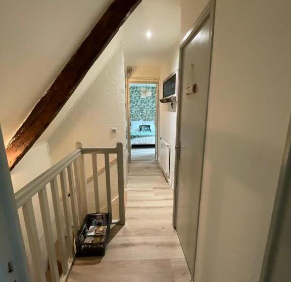 家庭套房, Le Doux Refuge