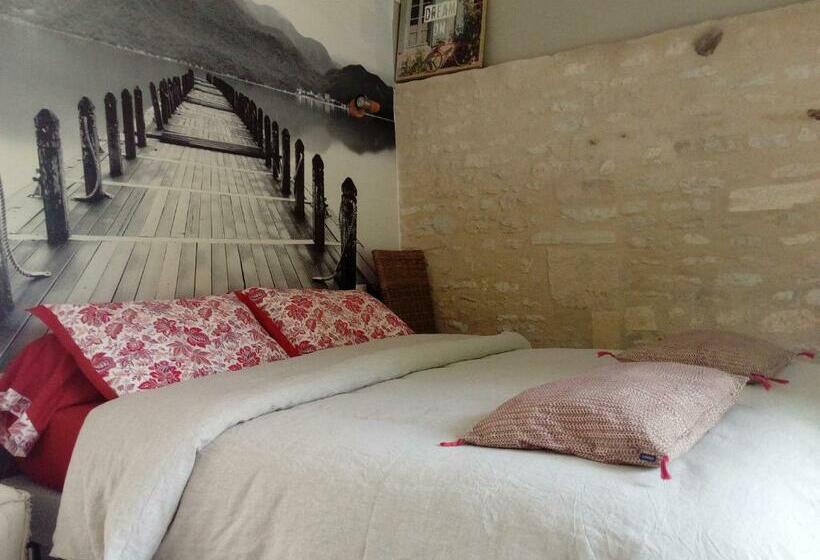 标准房带园景, Le P Tit Nid De Gabriel