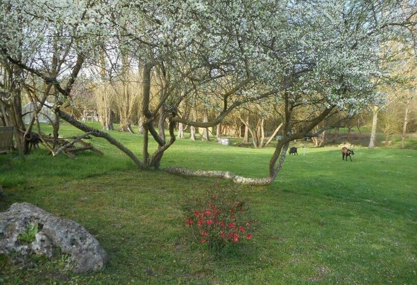 Дом 2 Спальни, Moulin De La Diversiere