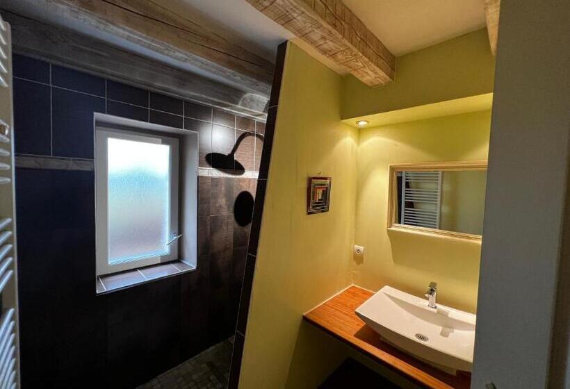 Дом 2 Спальни, Moulin De La Diversiere