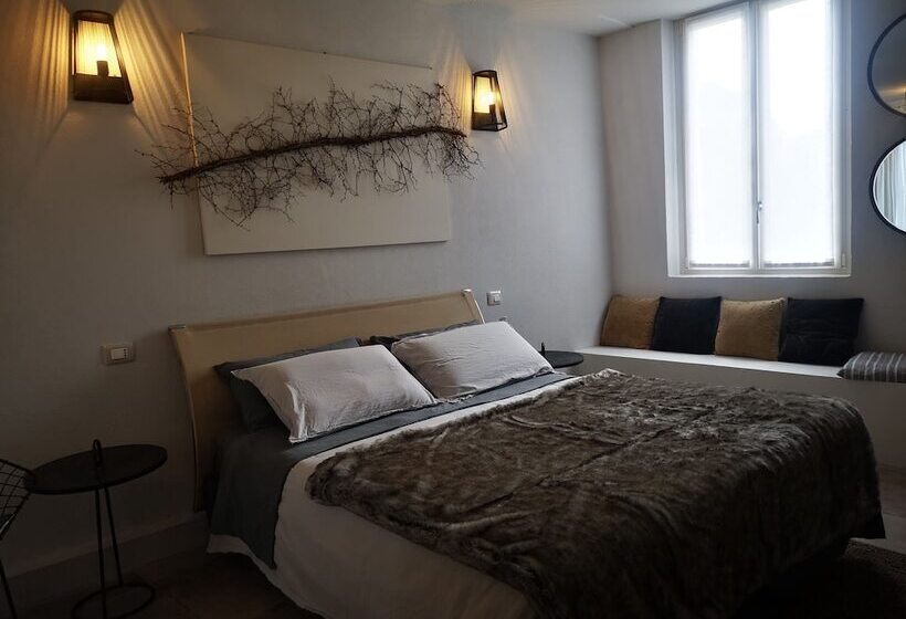 חדר סטנדרט, Theresa Sulla Collina