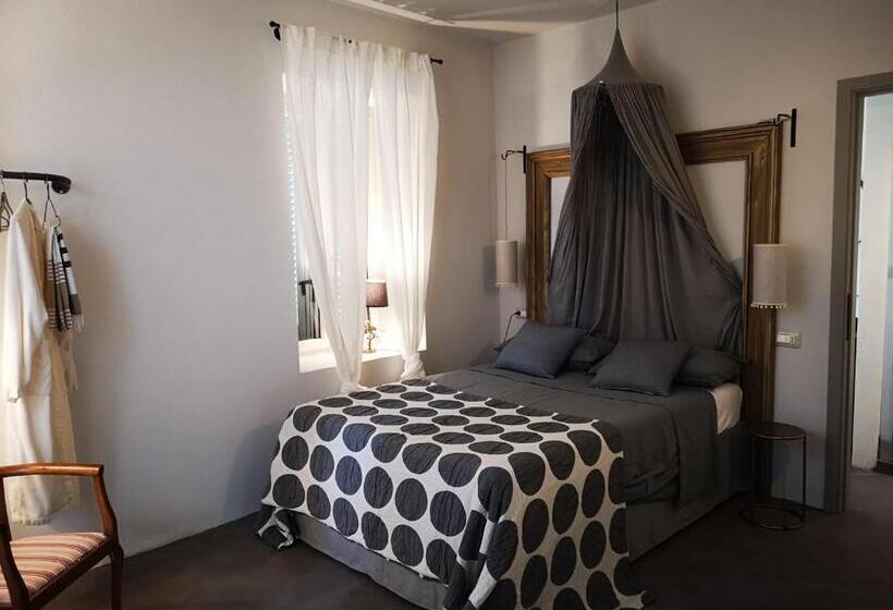 חדר סטנדרט, Theresa Sulla Collina