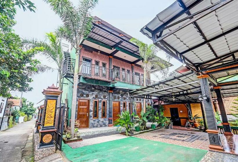 Номер Стандарт, Capital O 91650 Hotel Pratama