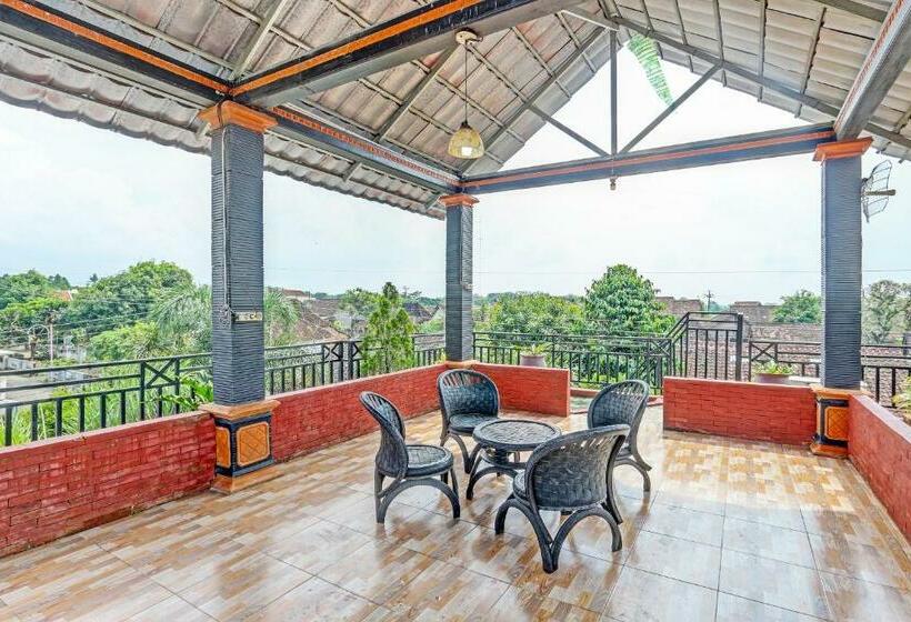 חדר סטנדרט, Capital O 91650 Hotel Pratama