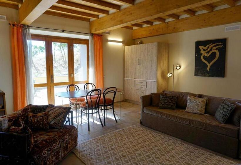 דירת חדר, Agriturismo Cheloni