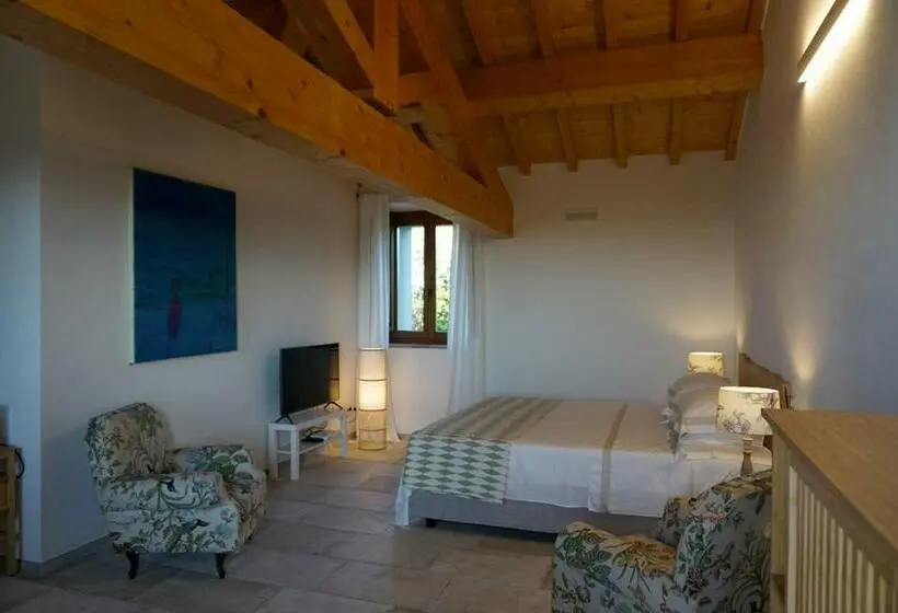 デラックスルーム, Agriturismo Cheloni