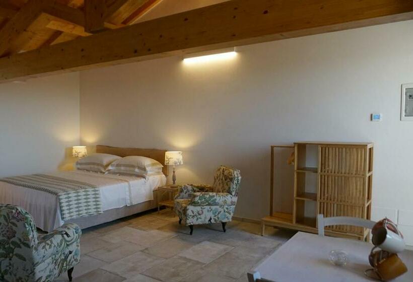 חדר דלוקס, Agriturismo Cheloni