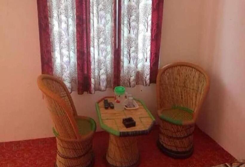 デラックスルーム, Apex Heritage, Gangotri