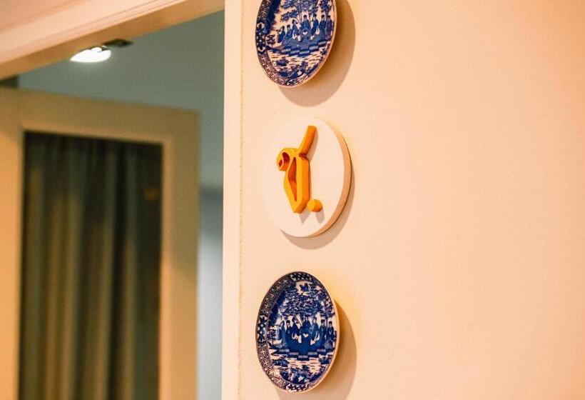 キングサイズベッドのスタンダードルーム, Chertel Poshtel