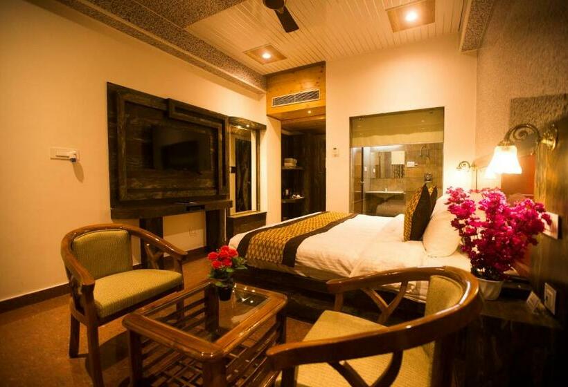 标准间, Kings Regency