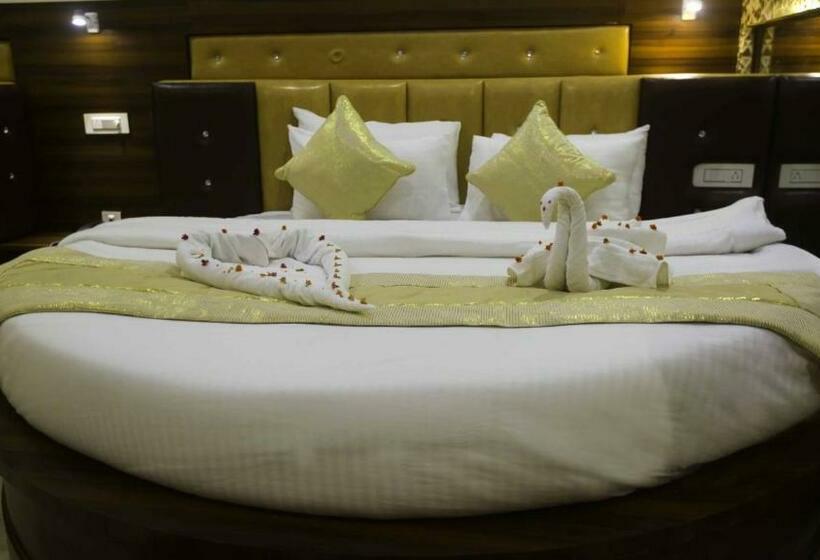 高级大房间, Kings Regency