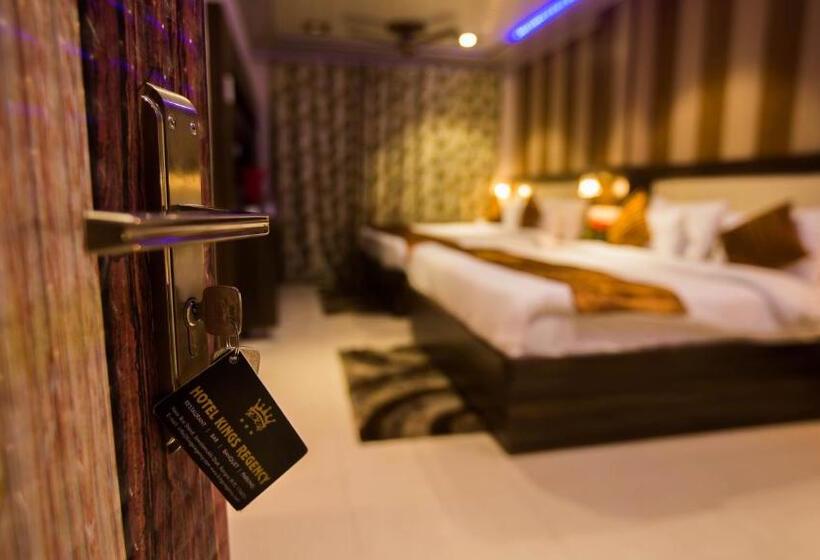 家庭套房, Kings Regency