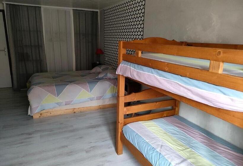 4인용 스탠다드 룸, Les Remparts