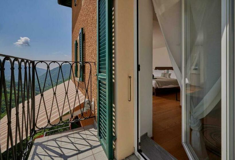 Junior Suite Erkéllyel, Osteria Manciana Con Alloggio Monte Generoso
