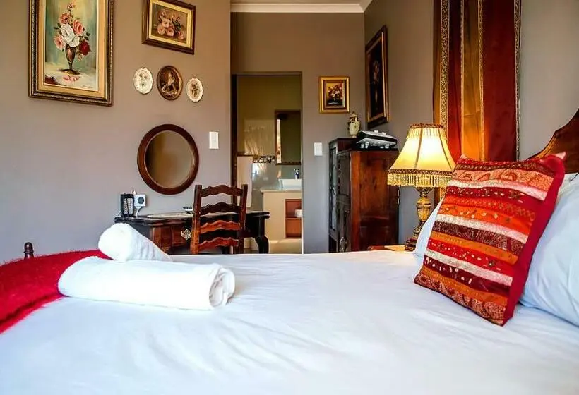 クラシックルーム, Aha Guest House