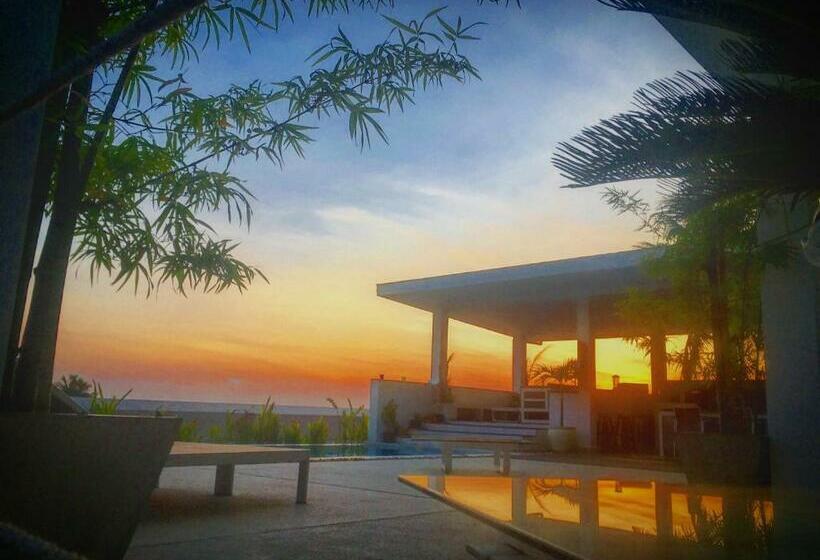 إستوديو ديلوكس, La Villa Noi