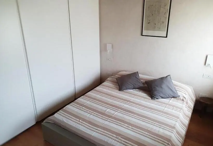 マウンテンビュースタンダードルーム, Relais Poggio Pagnan