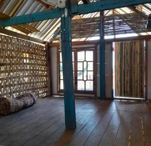 オーシャンビューのスタンダードバンガロー, Sollo Sollo Homestay