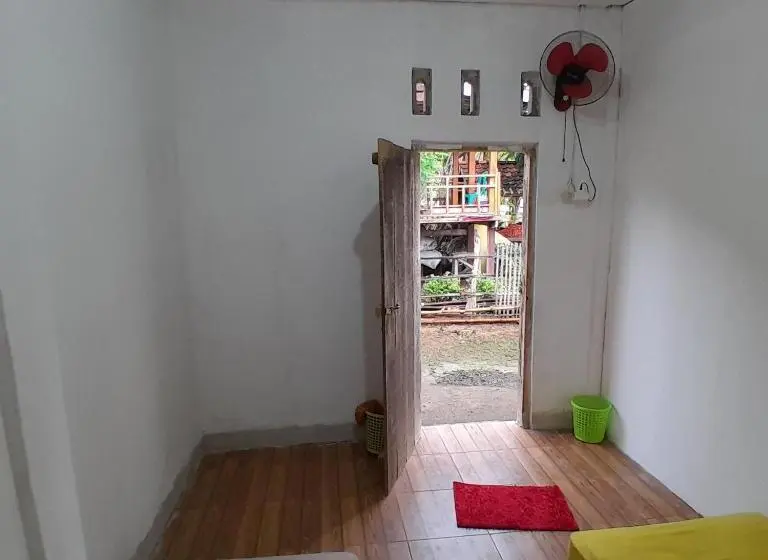 バス共有のスタンダードルーム, Sollo Sollo Homestay