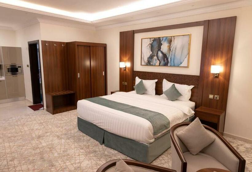 إستوديو ديلوكس, Ramz Aldiyafa 1