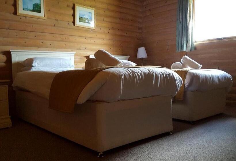 Дом 2 Спальни, Pantglas Hall Lodges