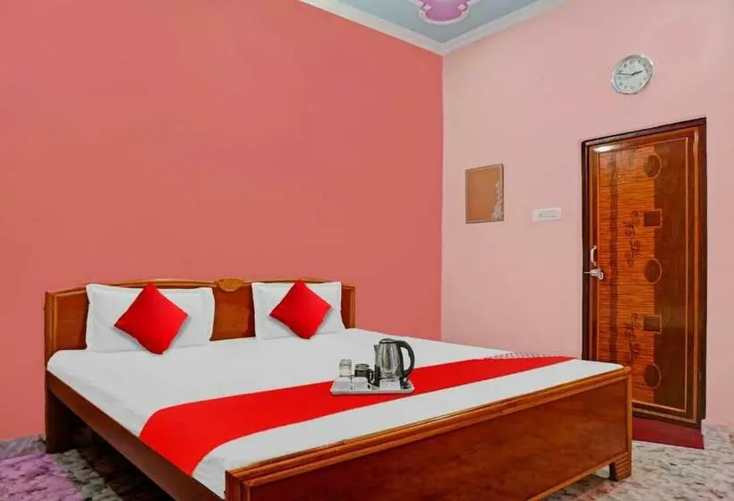 トリプルクラシックルーム, Spot On Hotel Kanha Inn