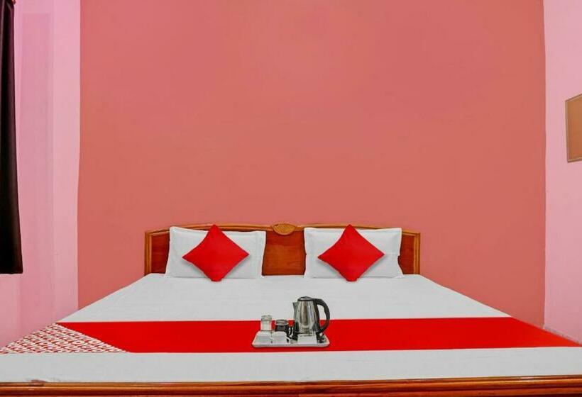 トリプルクラシックルーム, Spot On Hotel Kanha Inn