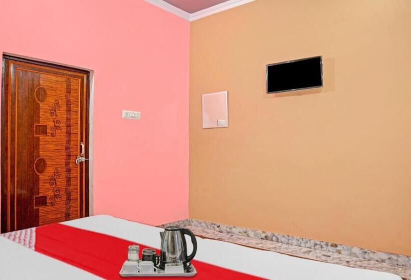 トリプルクラシックルーム, Spot On Hotel Kanha Inn