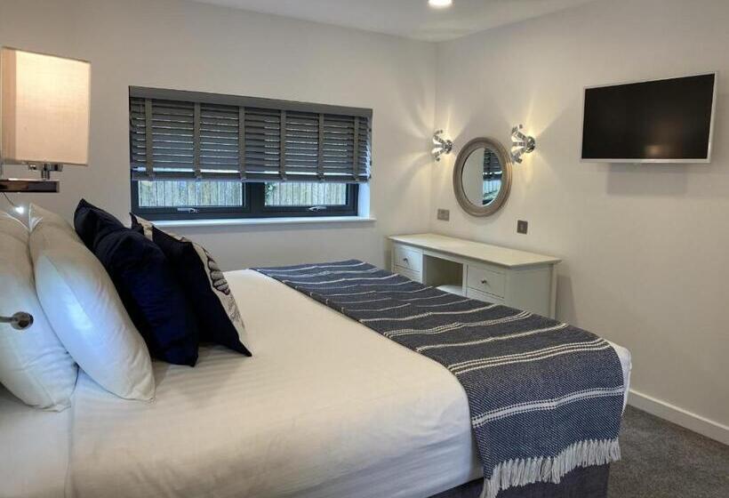 דירת חדר נוף לים, Berry Head