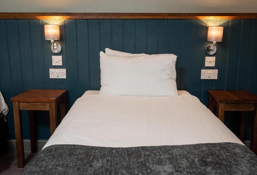 Camera Standard, Cocked Hat By Greene King Inns