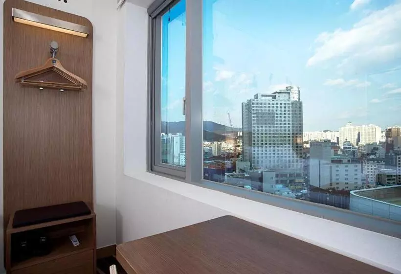 スタンダードシティビュールーム, Ibis Budget Ambassador Busan Haeundae